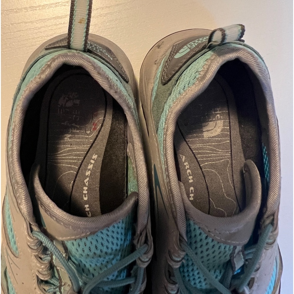 Columbia Water Sneaker Shoe | Women's 7 - Picture 5 of 8
